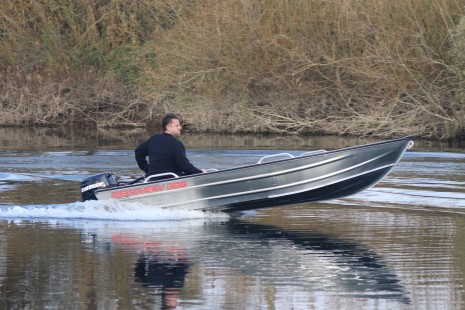 Bateau de pêche 'DISCOVERY...