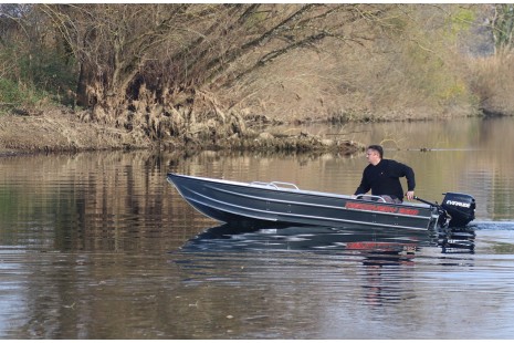 Bateau de pêche 'DISCOVERY...