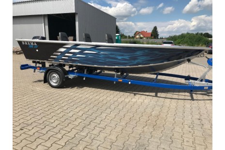 Bateau de pêche 'BREMA 500 FISHING PRO + VIVIER'