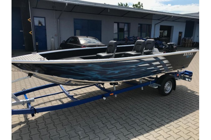 Brema 450v Fishing Pro neuf - Bateau de Pêche, Bateau de Pêche en eau douce  - AVENTURE YACHTING